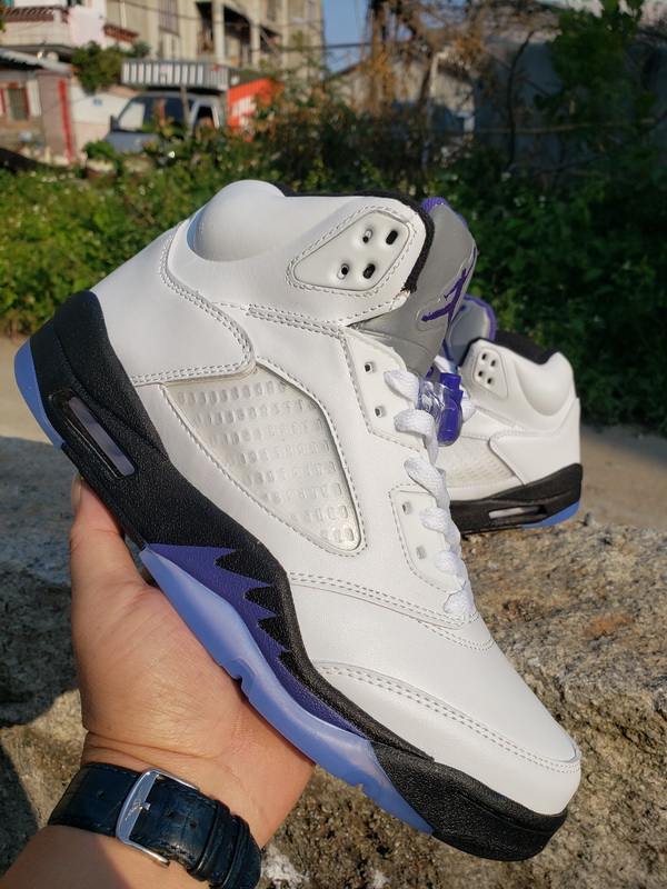 Air Jordan 5 Retro-043