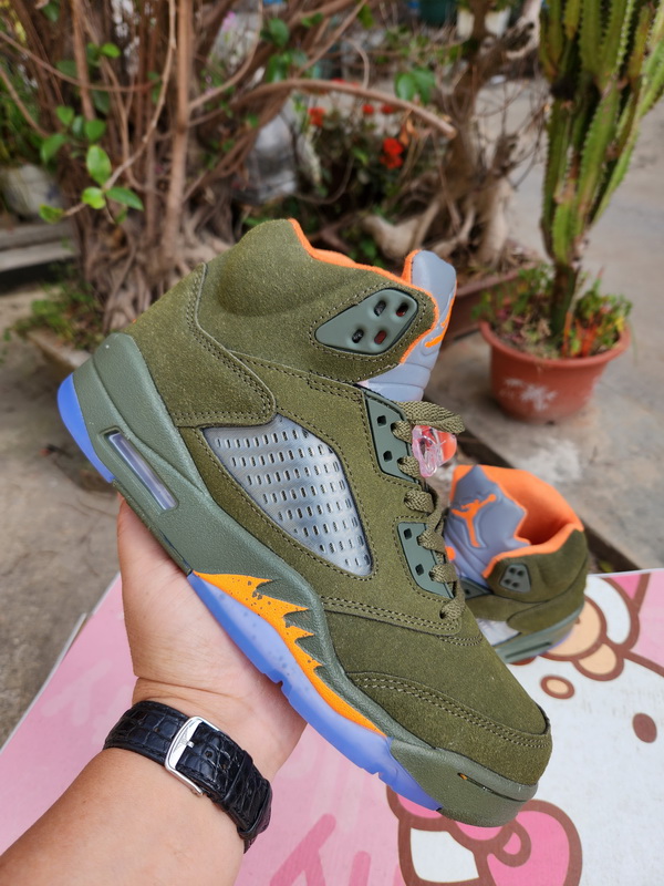 Air Jordan 5 Retro-046