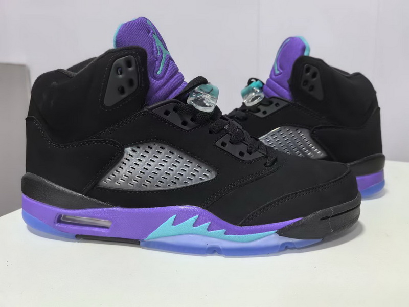 Air Jordan 5 Retro-055