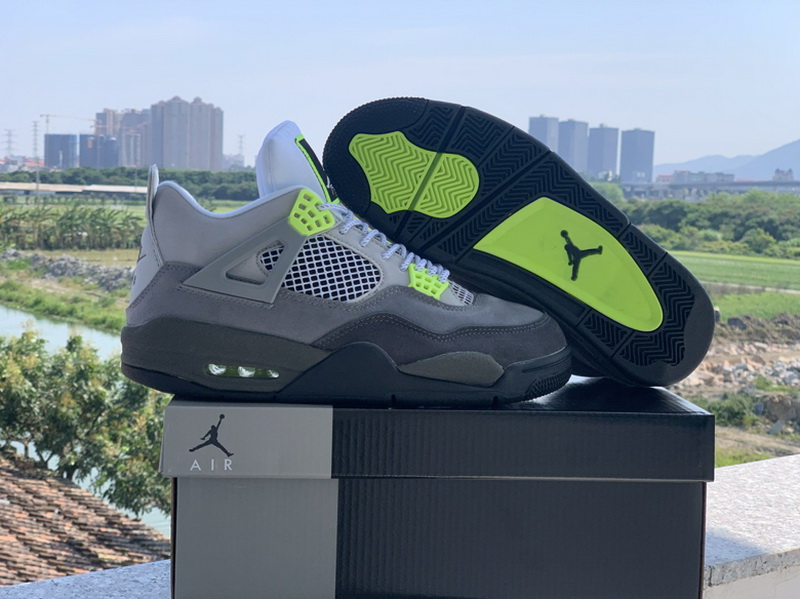 Air Jordan 4 Retro-073