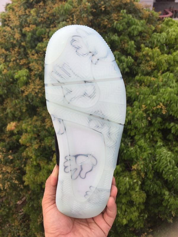 Air Jordan 4 Retro-126