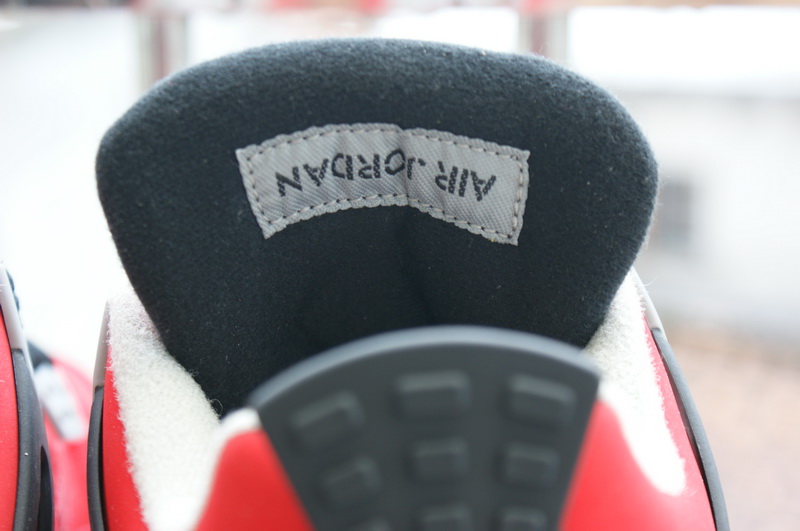 Air Jordan 4 Retro-136