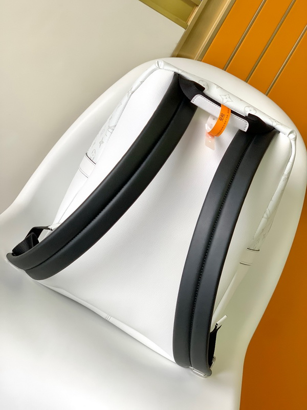 LV Backpack(AAA)-052