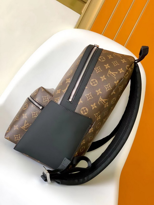 LV Backpack(AAA)-068