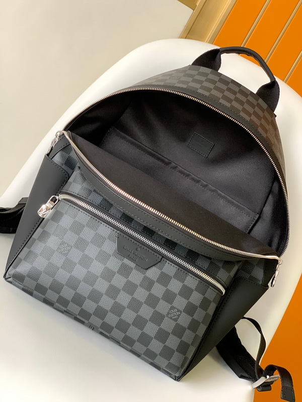 LV Backpack(AAA)-070