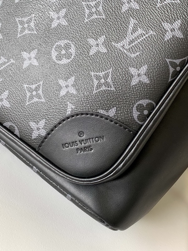 LV Backpack(AAA)-075