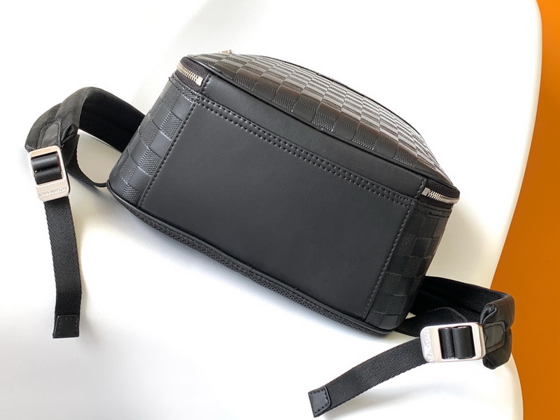 LV Backpack(AAA)-093