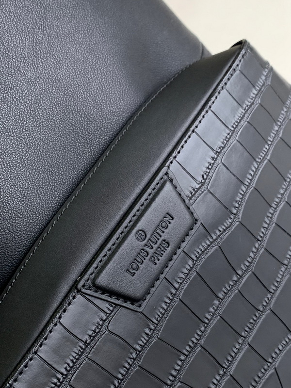 LV Backpack(AAA)-129