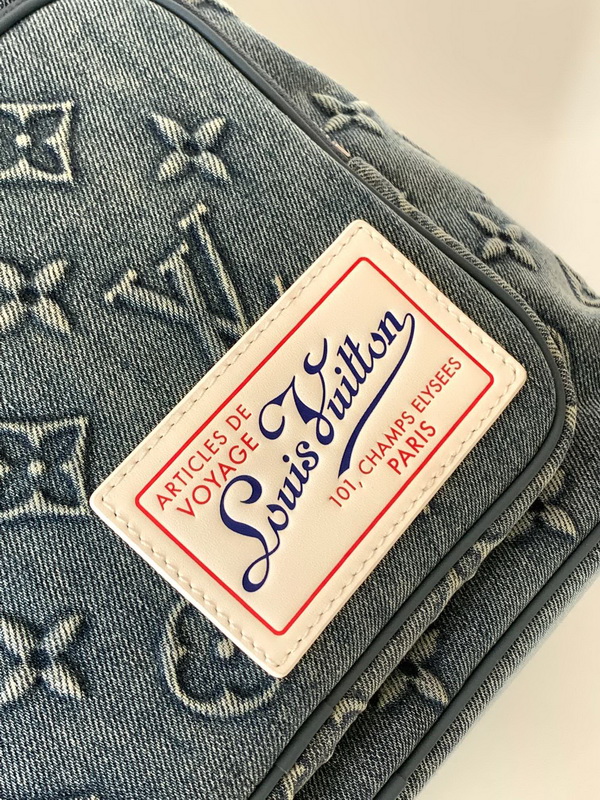 LV Backpack(AAA)-133