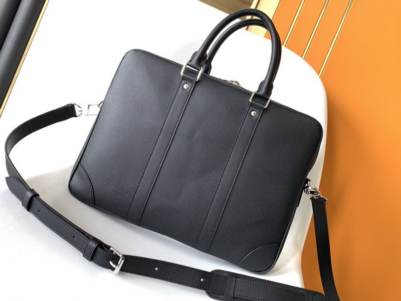 LV Handbags AAAA(Men)-158