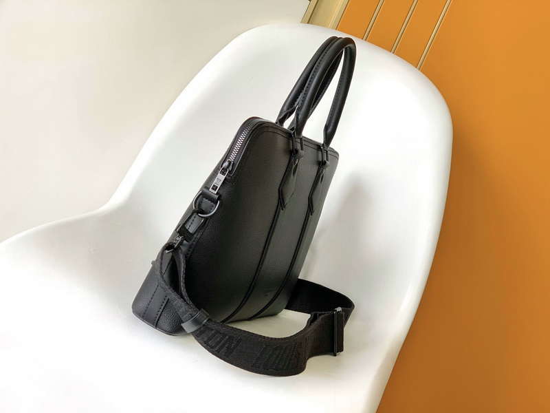 LV Handbags AAAA(Men)-162