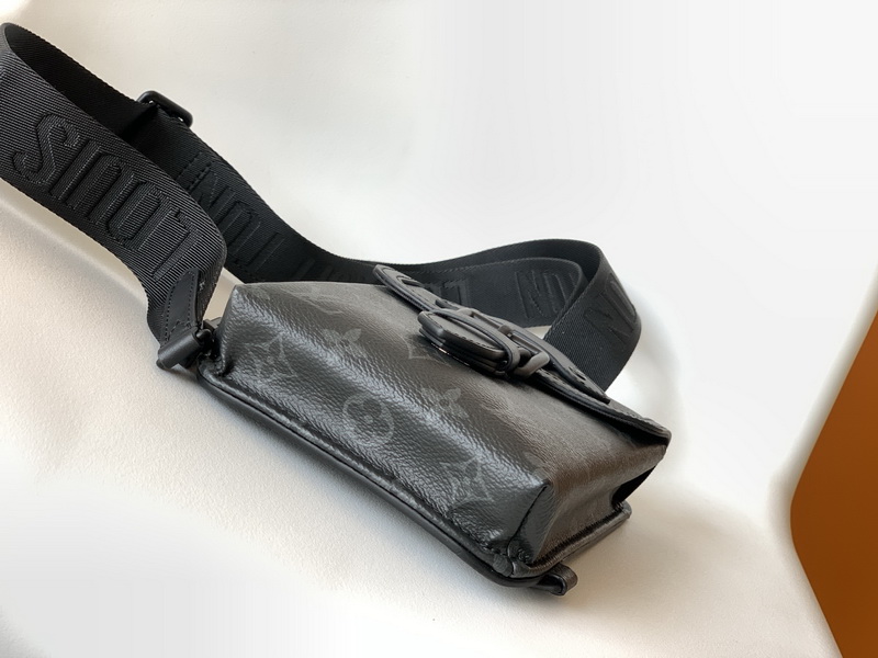 LV Handbags AAAA(Men)-164