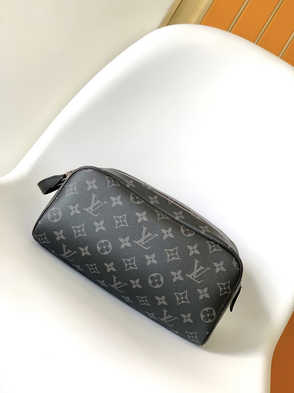 LV Handbags AAAA(Men)-165