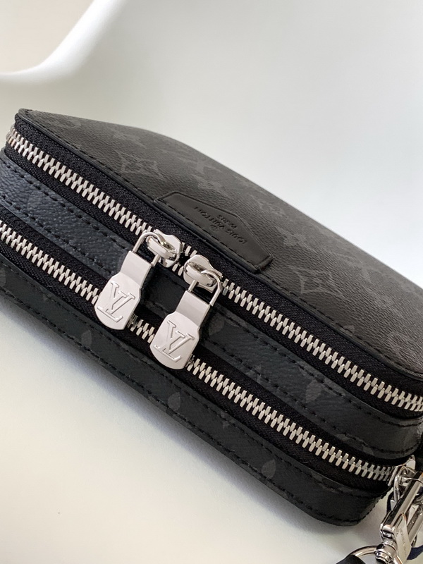 LV Handbags AAAA(Men)-174