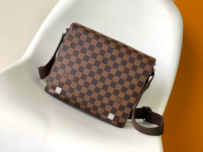 LV Handbags AAAA(Men)-177