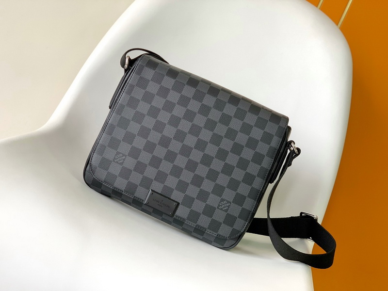 LV Handbags AAAA(Men)-180
