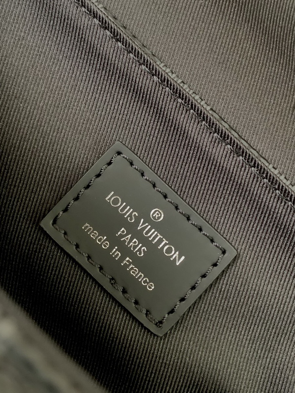 LV Handbags AAAA(Men)-180