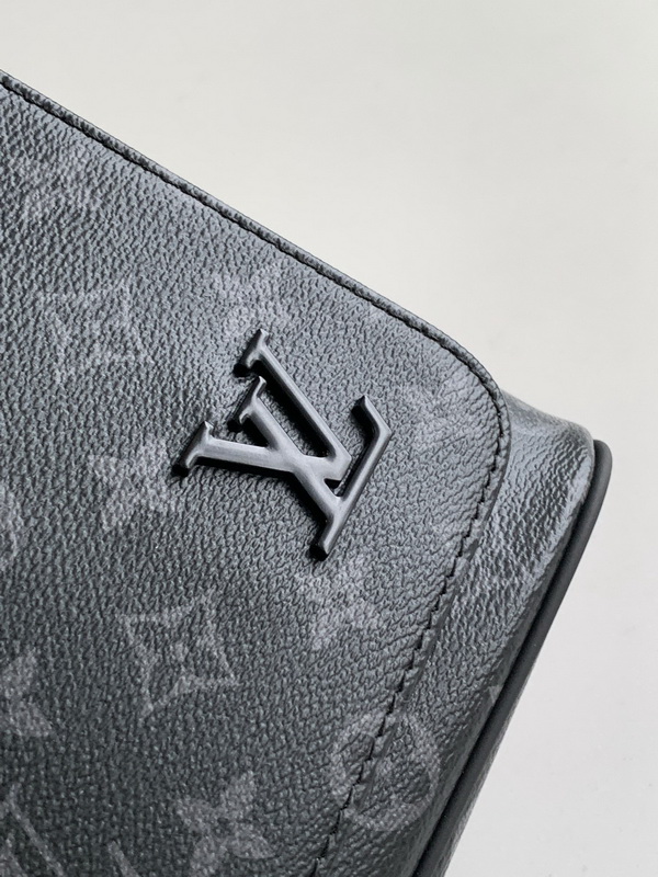 LV Handbags AAAA(Men)-197