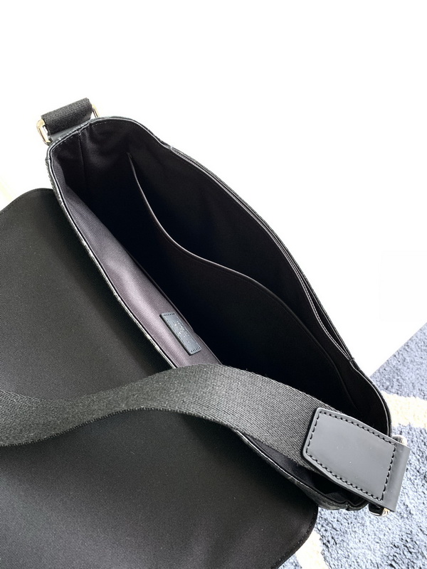 LV Handbags AAAA(Men)-197