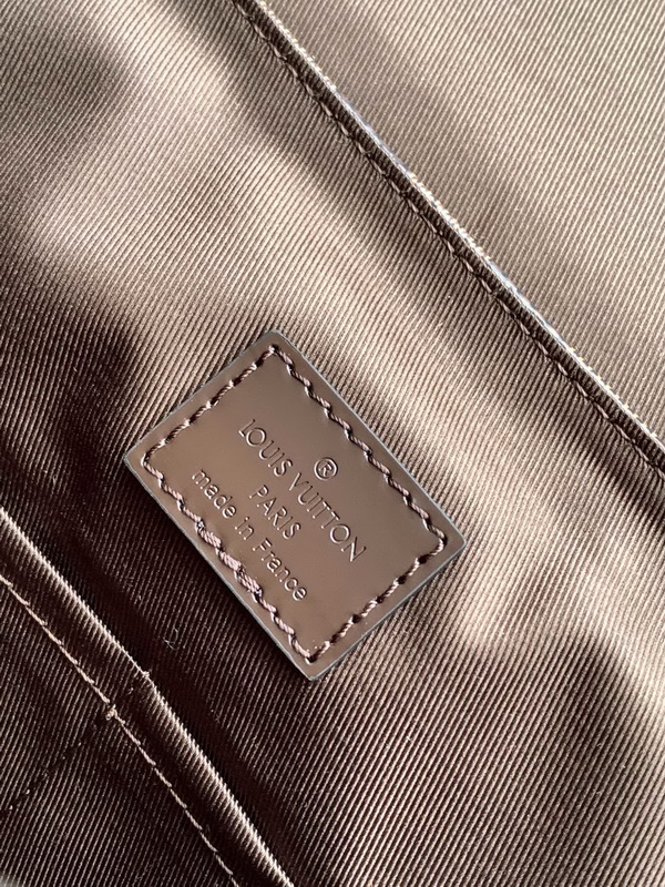 LV Handbags AAAA(Men)-200