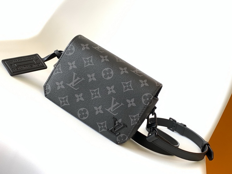 LV Handbags AAAA(Men)-202