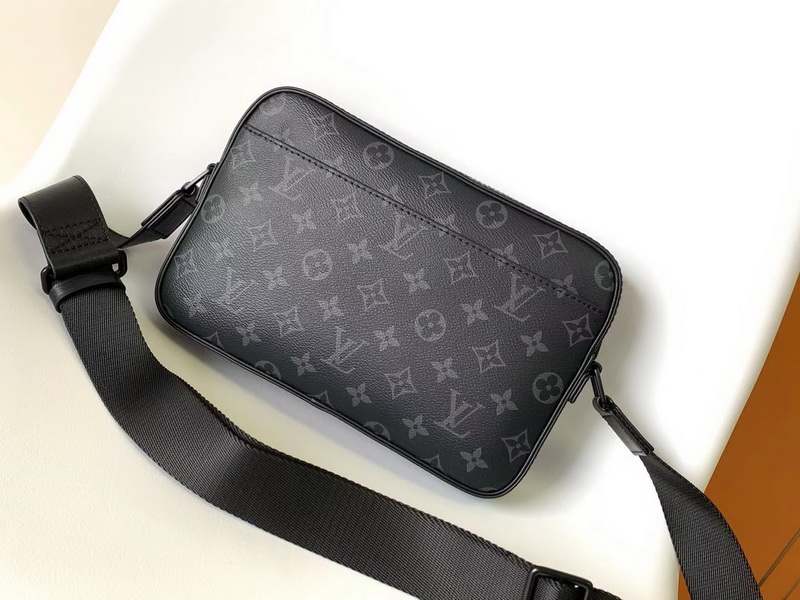 LV Handbags AAA(Men)-208