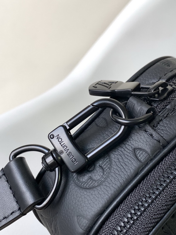 LV Handbags AAA(Men)-214