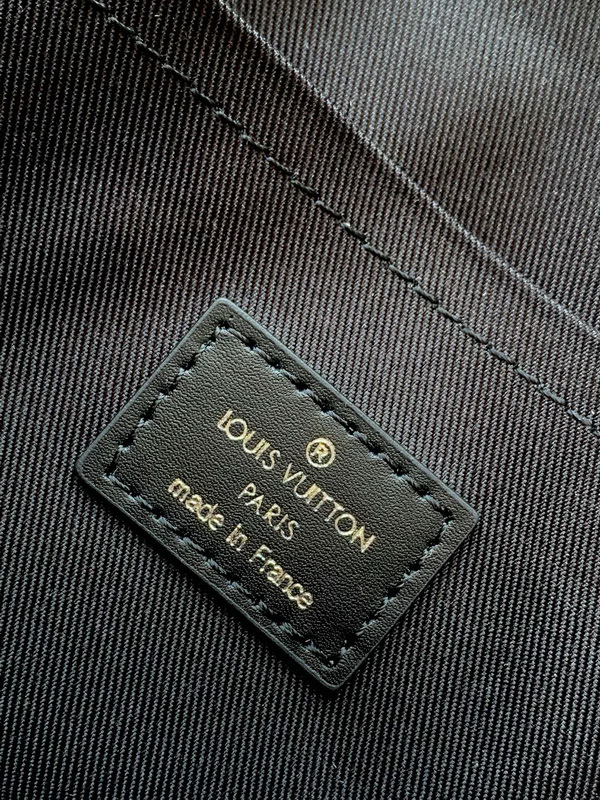 LV Handbags AAA(Men)-216