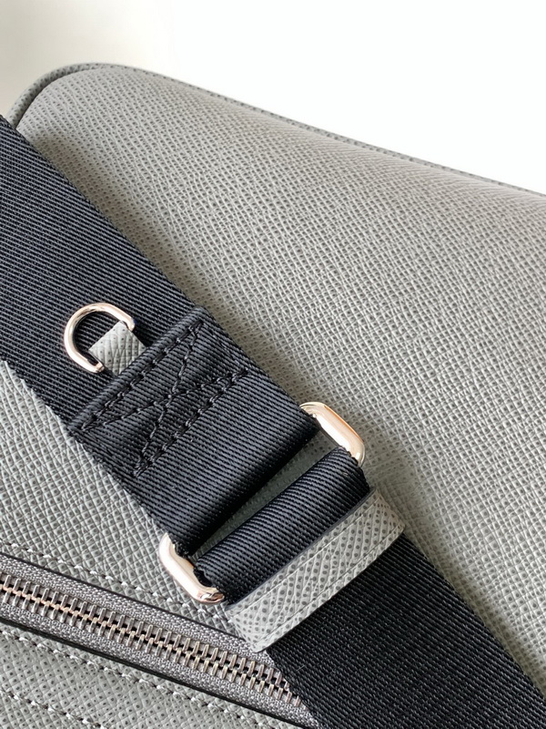 LV Handbags AAA(Men)-250