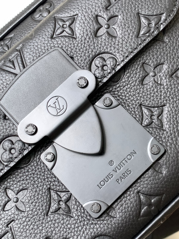 LV Handbags AAA(Men)-257