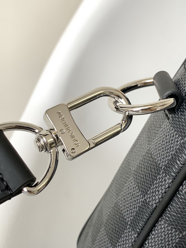 LV Handbags AAA(Men)-261