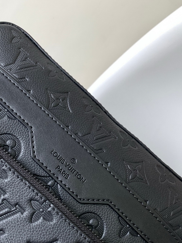 LV Handbags AAA(Men)-262