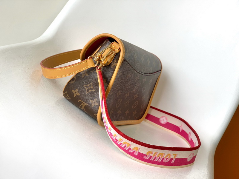 LV Handbags AAA(Women)-435