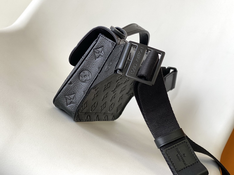 LV Handbags AAA(Women)-557