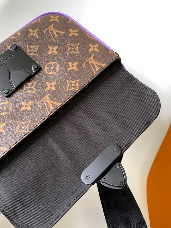 LV Handbags AAA(Women)-566