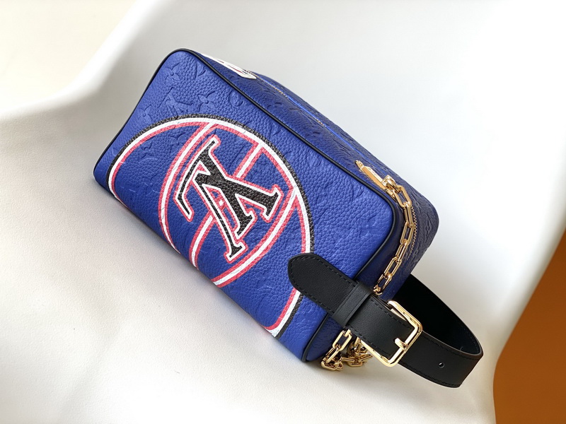 LV Handbags AAA(Women)-575