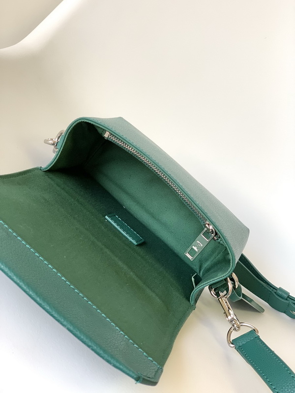 LV Handbags AAA(Women)-581