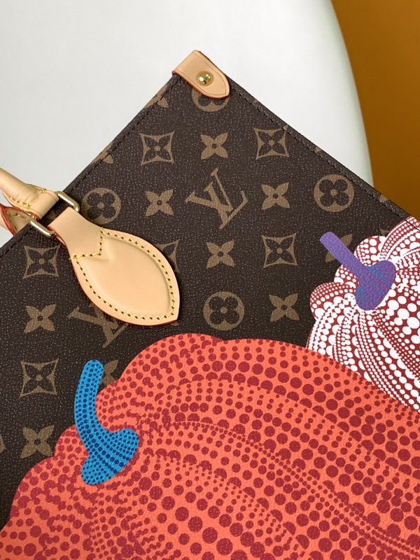 LV Handbags AAA(Women)-588