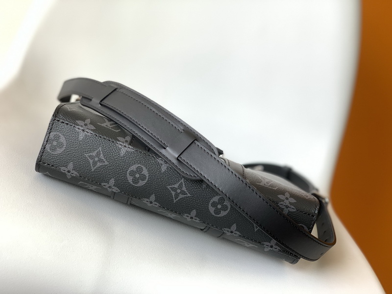 LV Handbags AAA(Women)-617