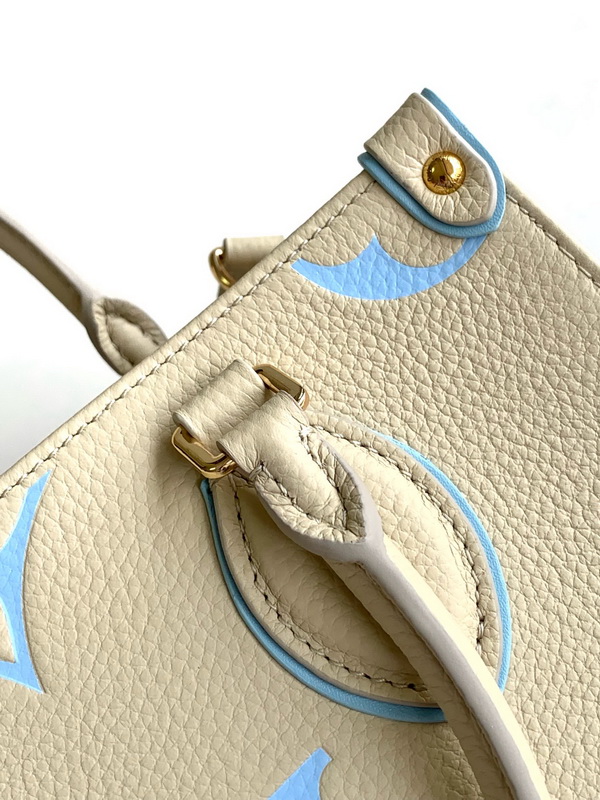 LV Handbags AAA(Women)-621