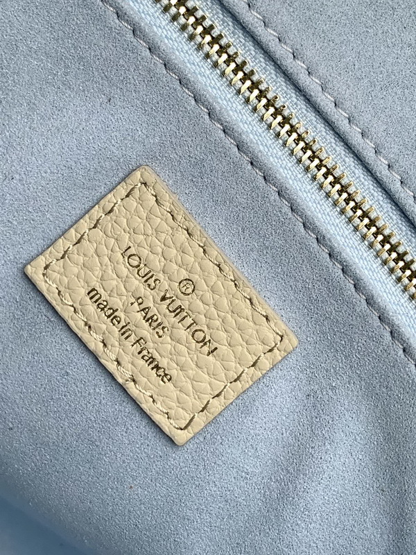 LV Handbags AAA(Women)-621