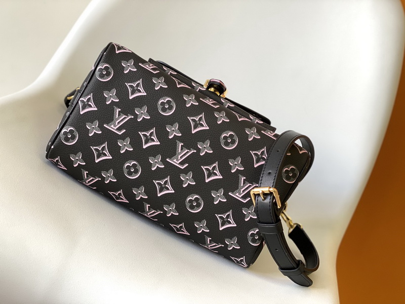 LV Handbags AAA(Women)-626