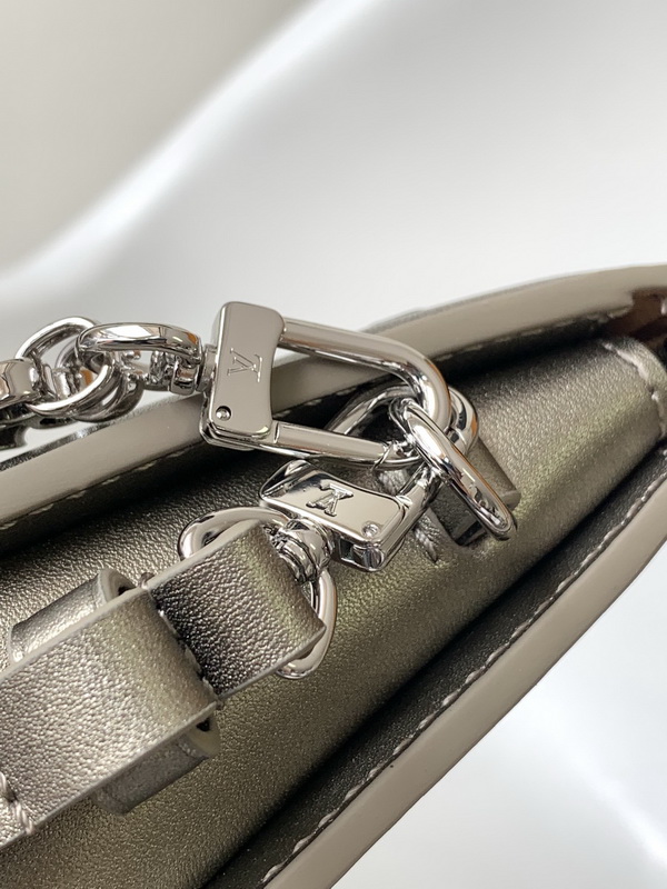 LV Handbags AAA(Women)-631