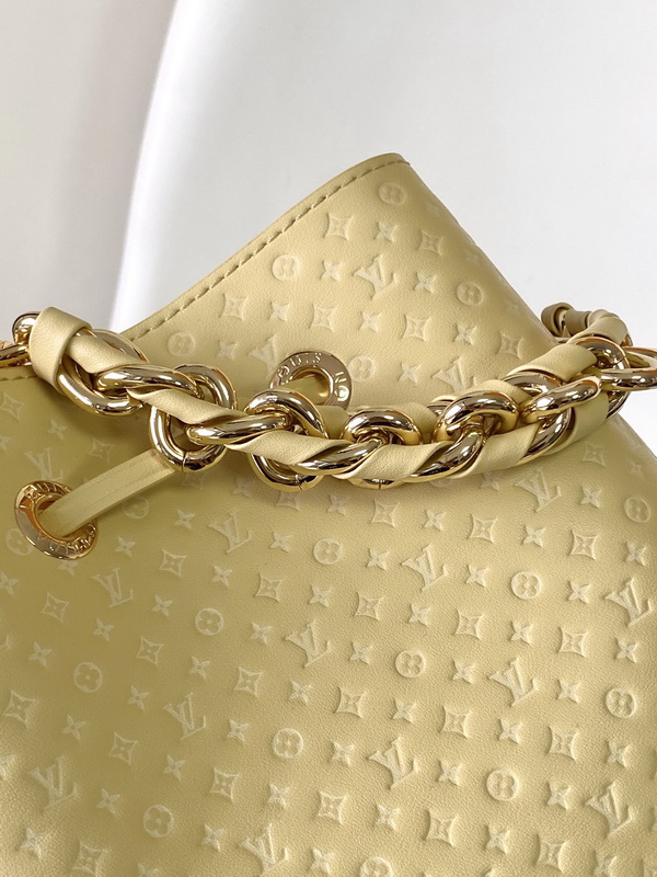 LV Handbags AAA(Women)-672