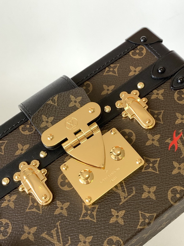 LV Handbags AAA(Women)-674