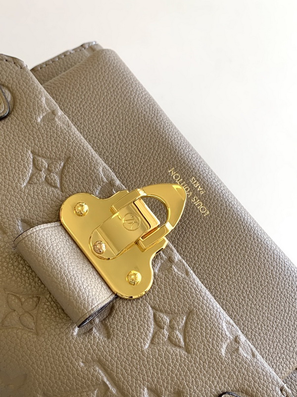 LV Handbags AAA(Women)-675