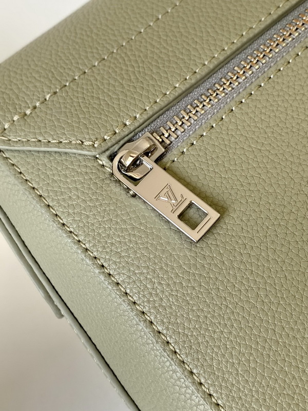 LV Handbags AAA(Women)-681