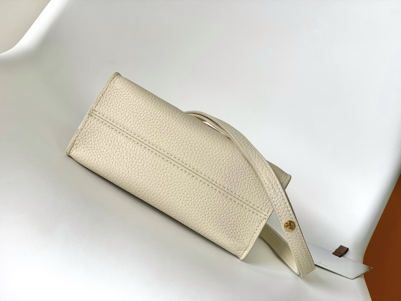 LV Handbags AAA(Women)-697