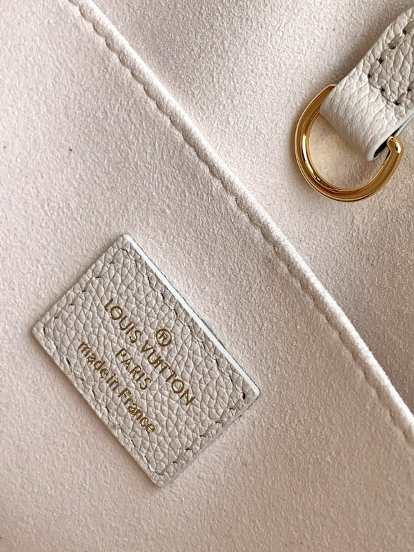 LV Handbags AAA(Women)-712