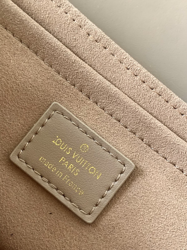 LV Handbags AAA(Women)-762